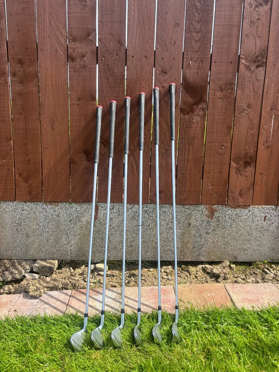 Taylormade rsi1 irons - Image 1