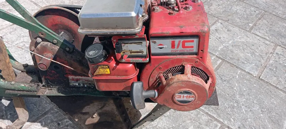 Garden tiller and petrol power washer pump - Image 2