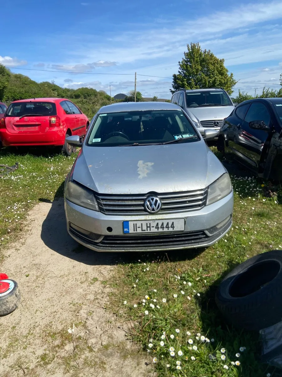 breaking passat 2011 - Image 1