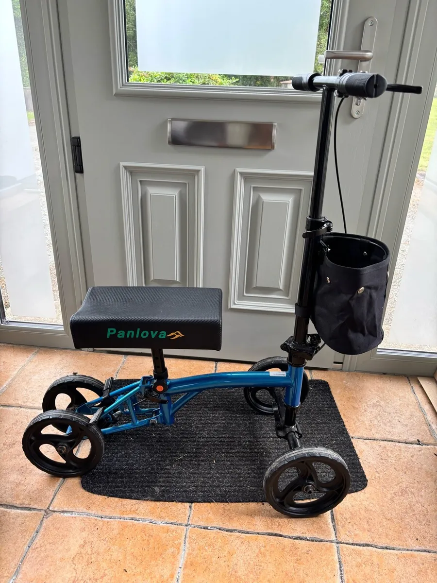 Knee Walker - scooter - Image 1