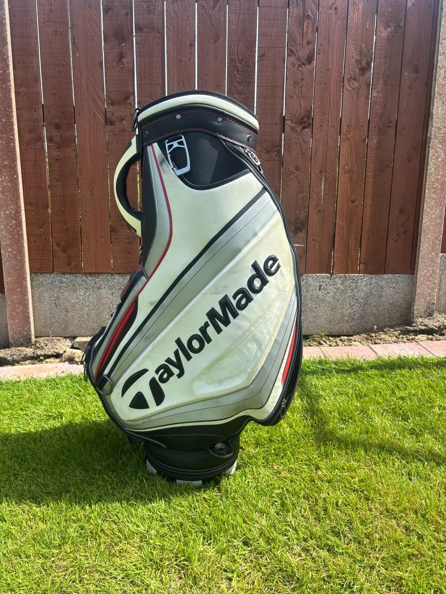 Taylormade tour bag - Image 1
