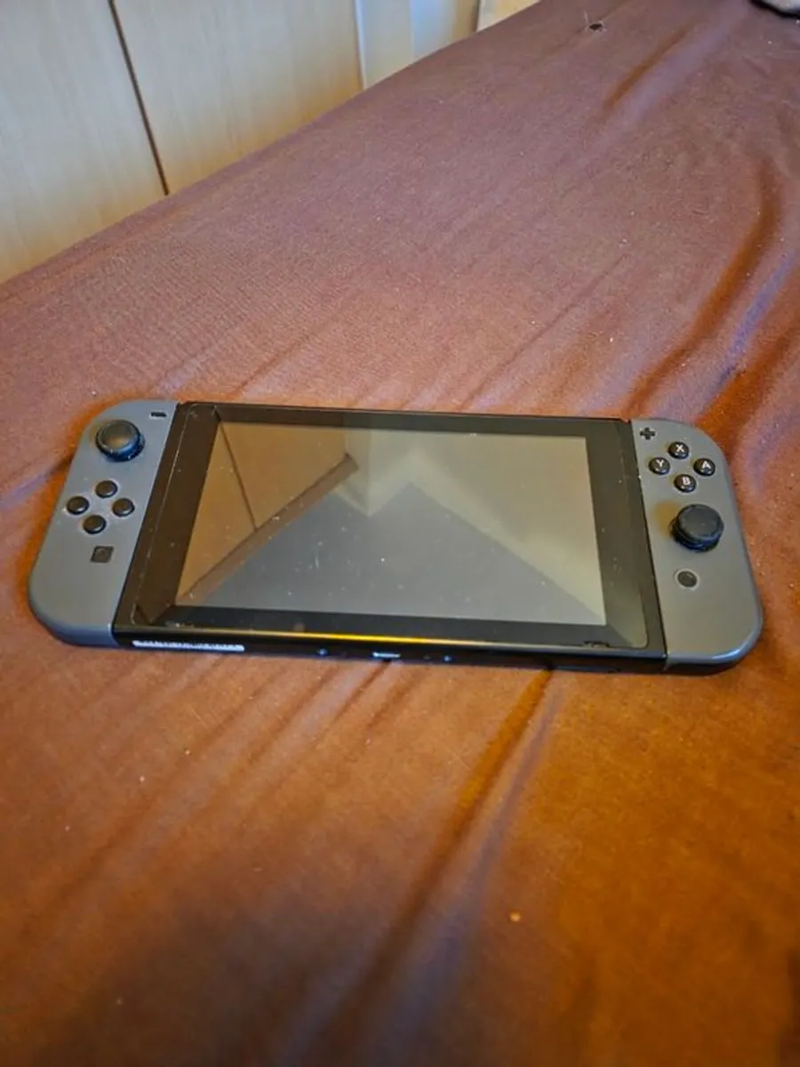 Nintendo switch - Image 4