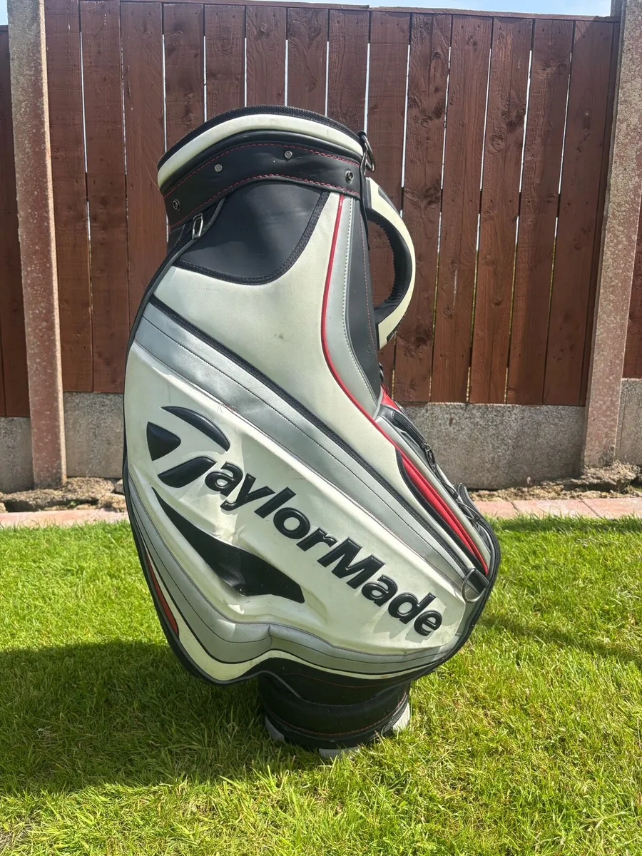 Taylormade tour bag - Image 3