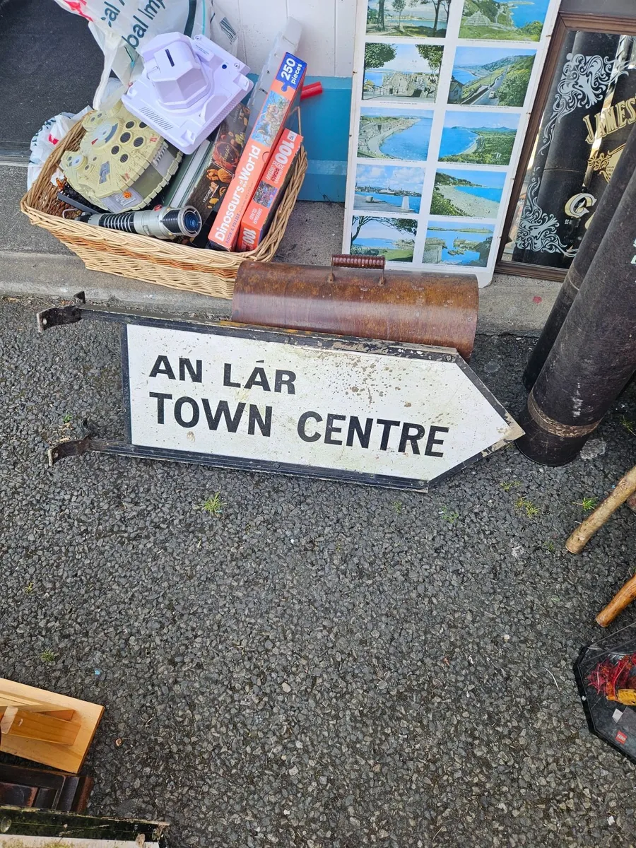 Metal Road Sign Town Centre - Image 2