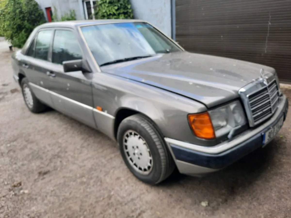 Merc 230E - Image 2