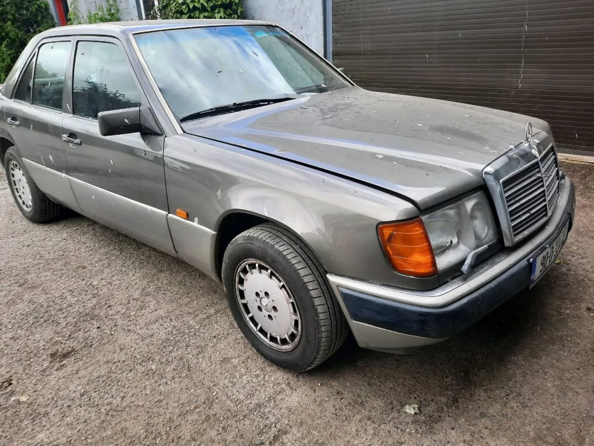 Merc 230E - Image 4
