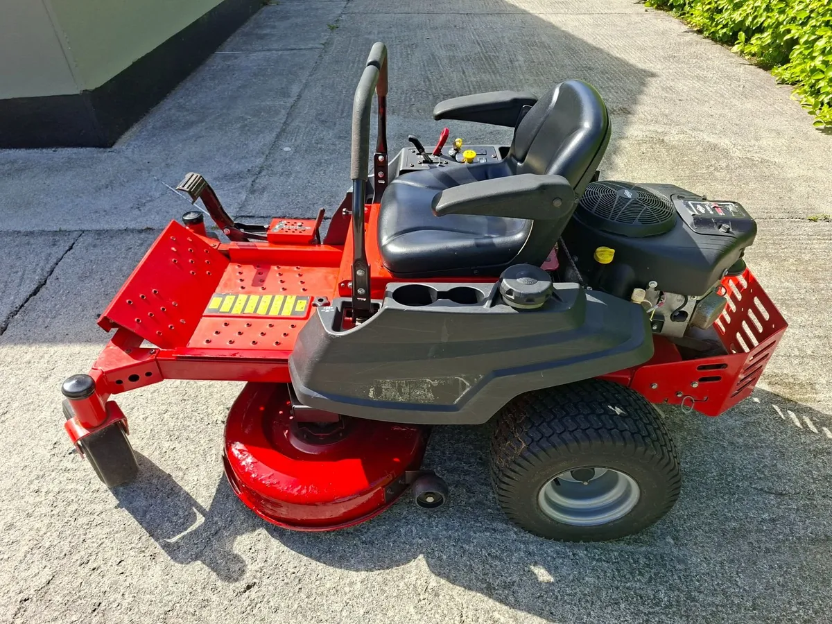 Zero Turn Rideon Lawnmower - Image 3