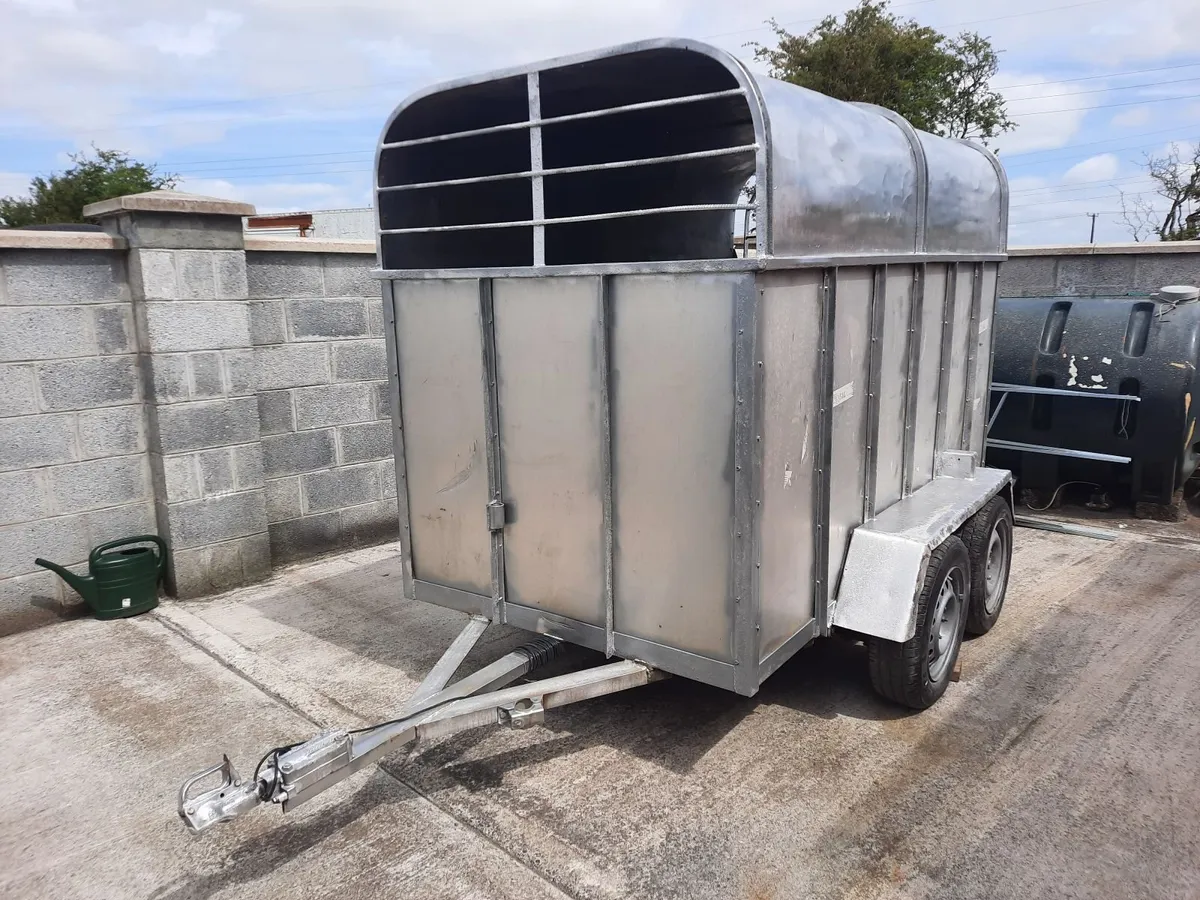 Cattle Box Trailer - Image 1