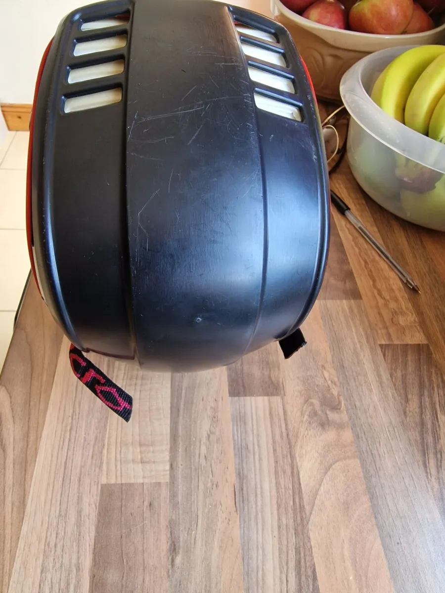 Mycro Xtra Lite Hurling Helmet - Image 2
