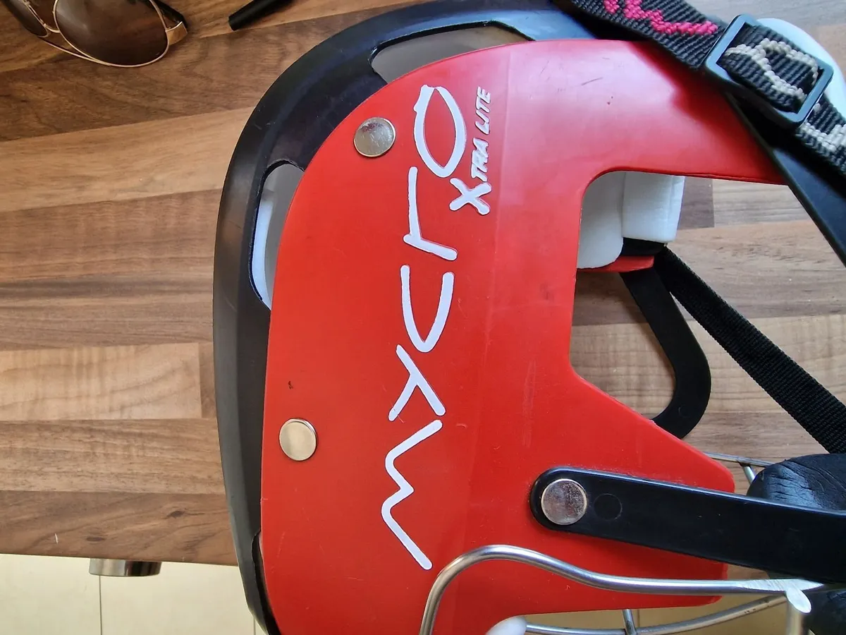 Mycro Xtra Lite Hurling Helmet - Image 3