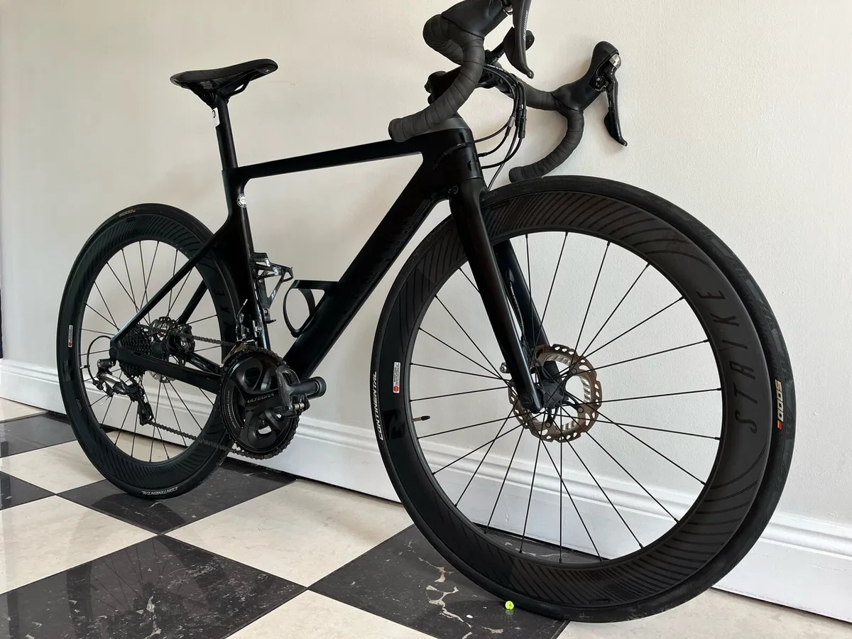 Canyon Aeroad CF SLX 8 Disc - Image 2
