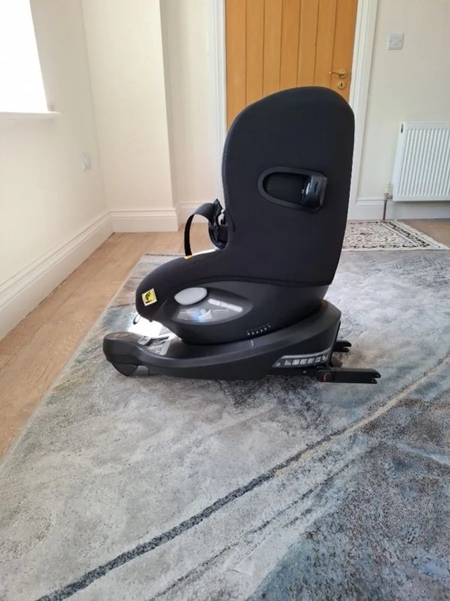 Joie car seat Ispin 360 - Image 4