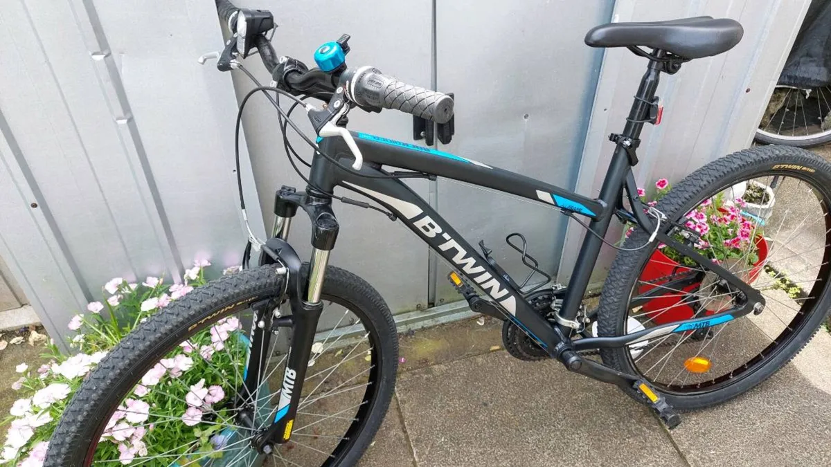 B-Twin Rockrider 340 - Image 2