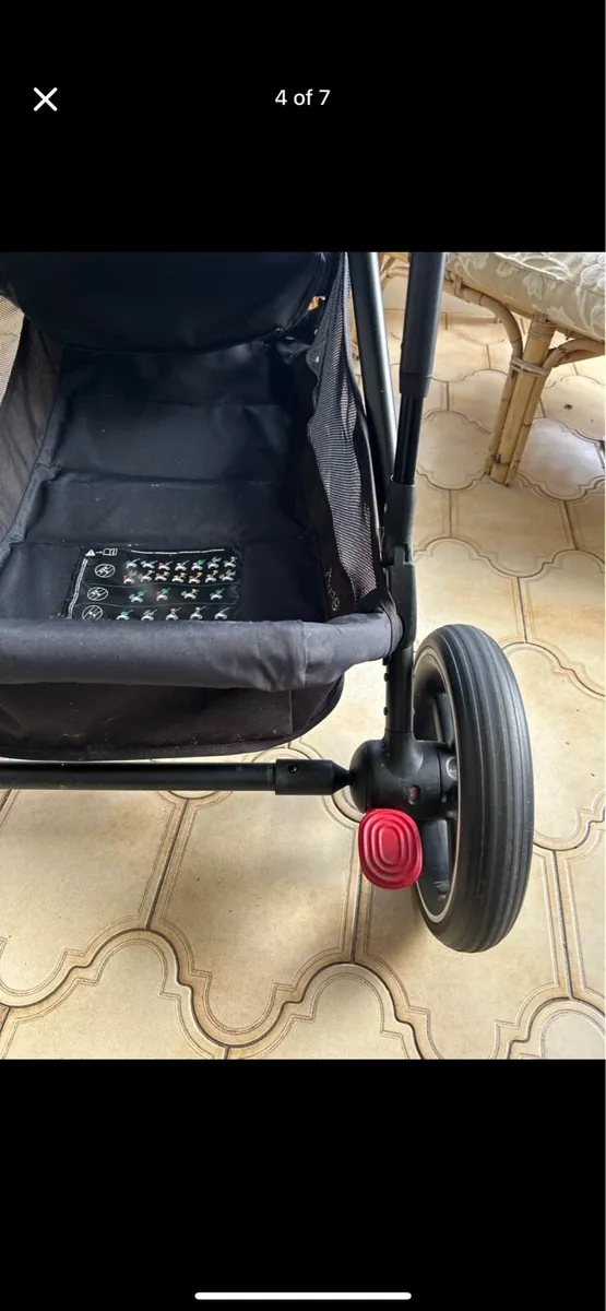 Cyber Gazelle S pram very lightly used for 6 month - Image 4