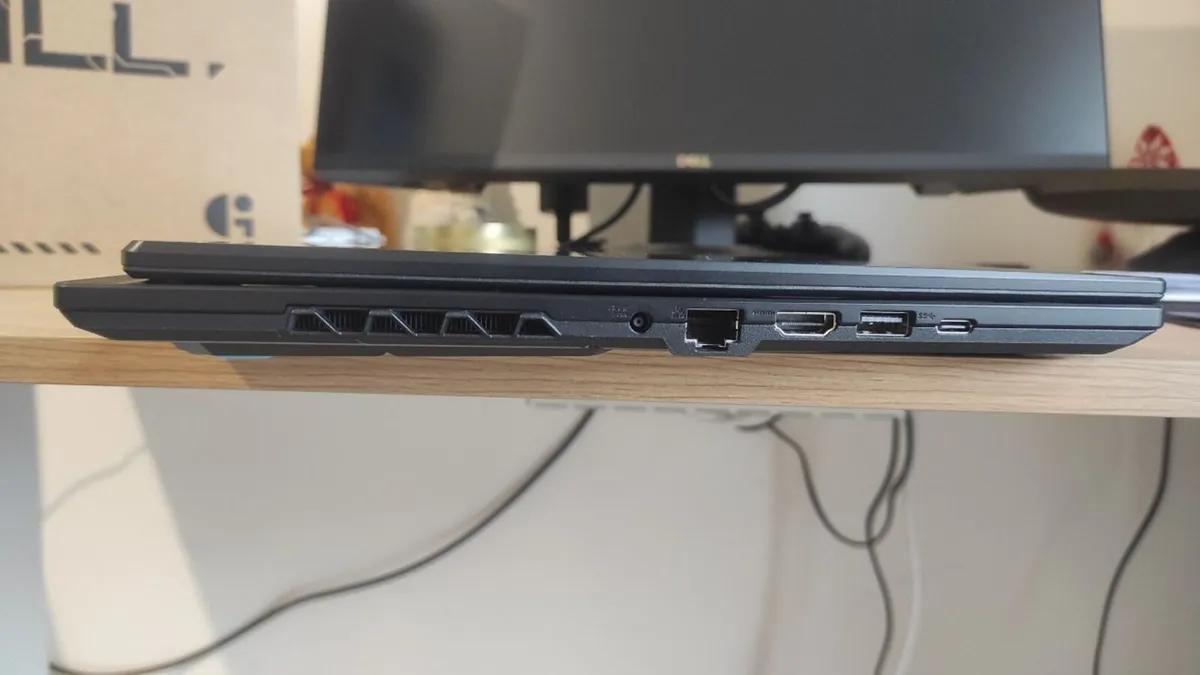 Gigabyte A16 RTX 5050 Ryzen 7 16GB Like New Warran - Image 4