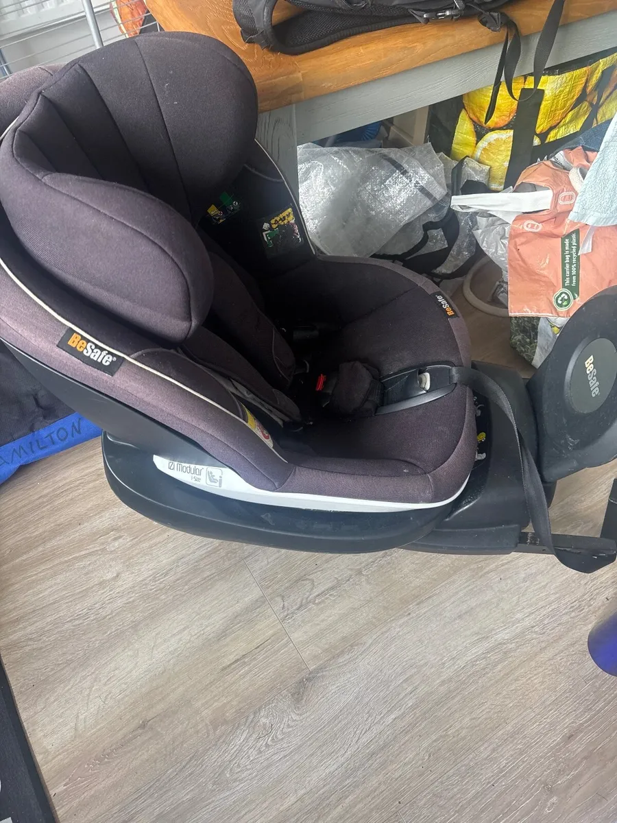 Rear Facing Car seat