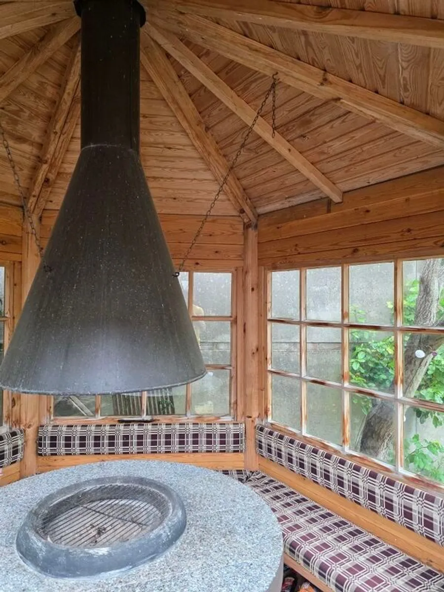 Barbeque House - Image 4
