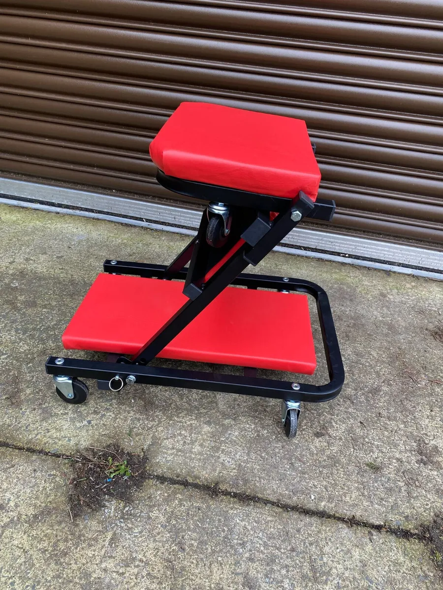 Foldable Z Type Workshop Car Creeper & Seat - Image 1