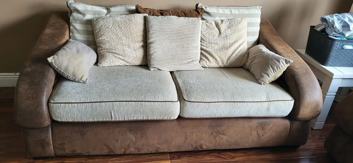Sofas - Image 3
