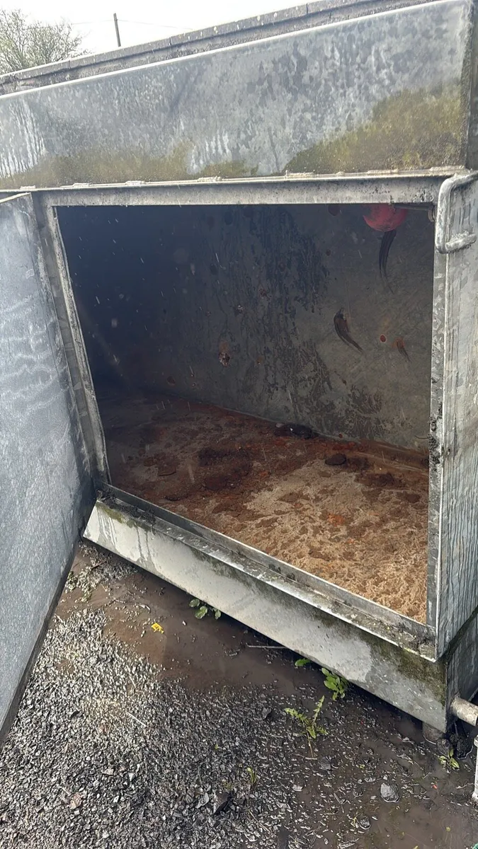 Galvanised Water Tanks - Image 3