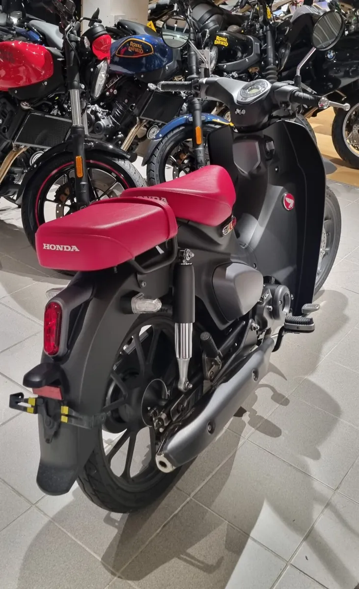 Honda C125 Cub - Image 3