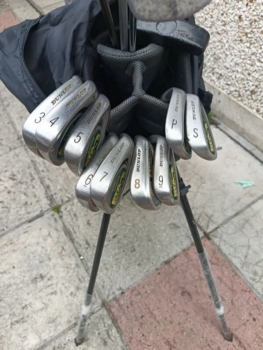 golf clubs - Image 1