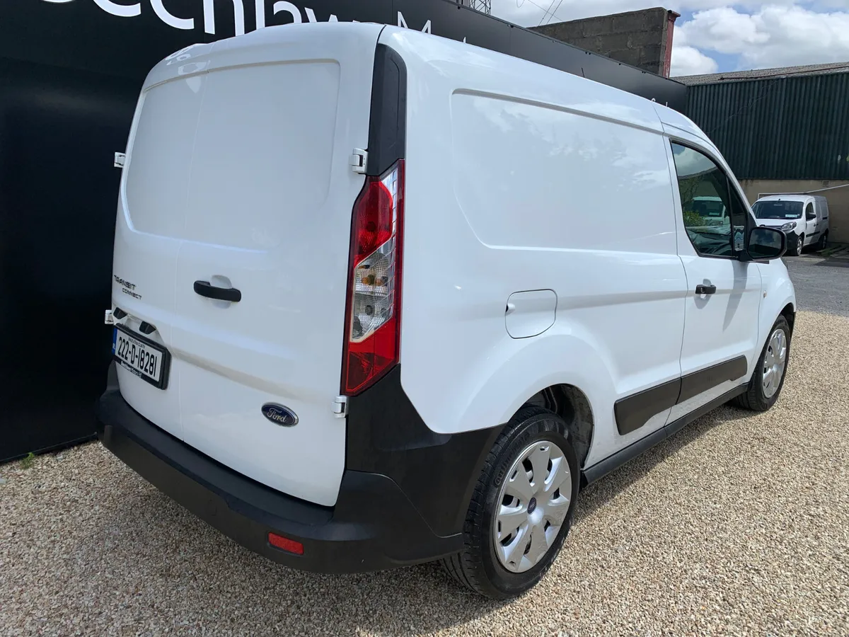 FORD TRANSIT CONNECT 1.5 TDCI 3 SEATER - Image 3