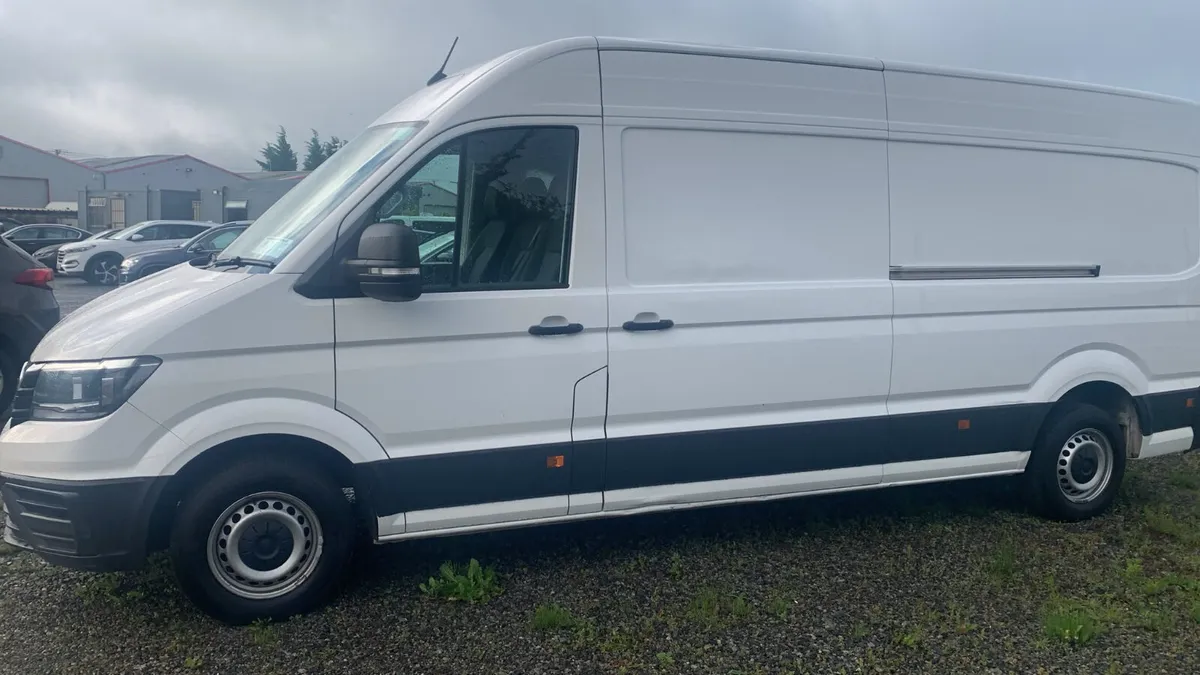 Volkswagen Crafter 2022 LWB - Image 3