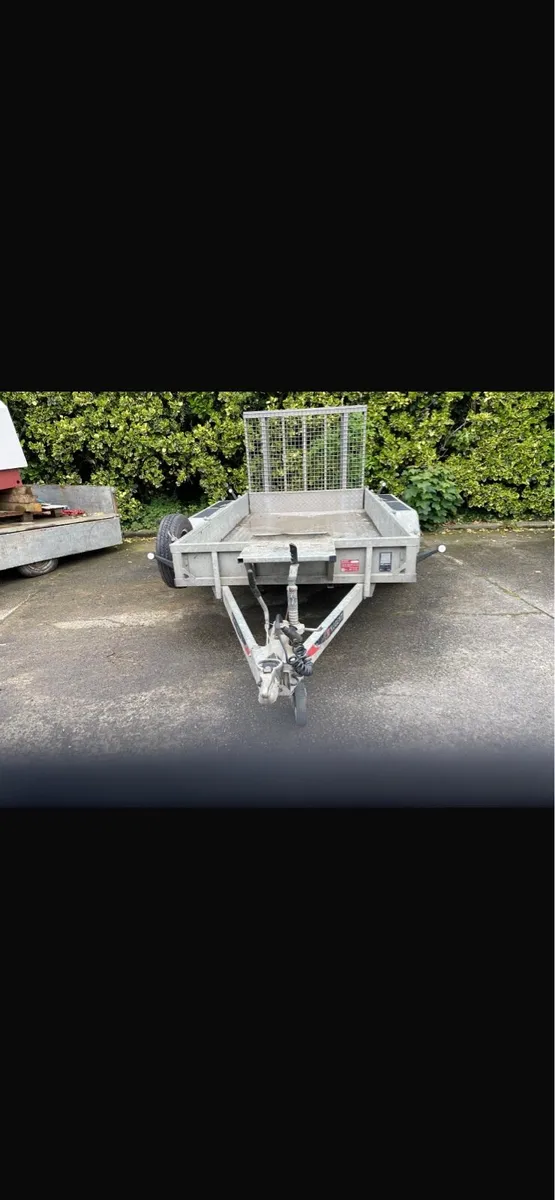 Trailer - Image 2