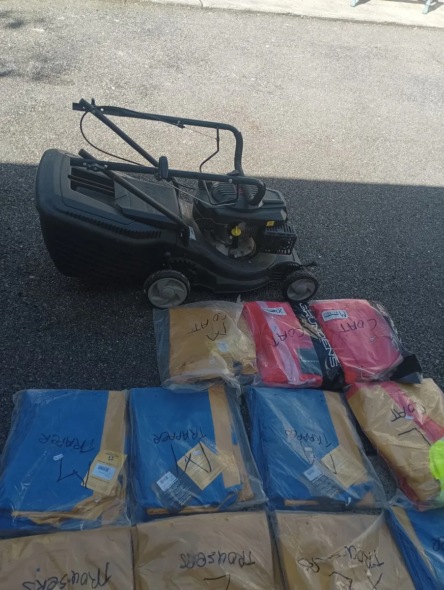 Fishing gear - Image 2