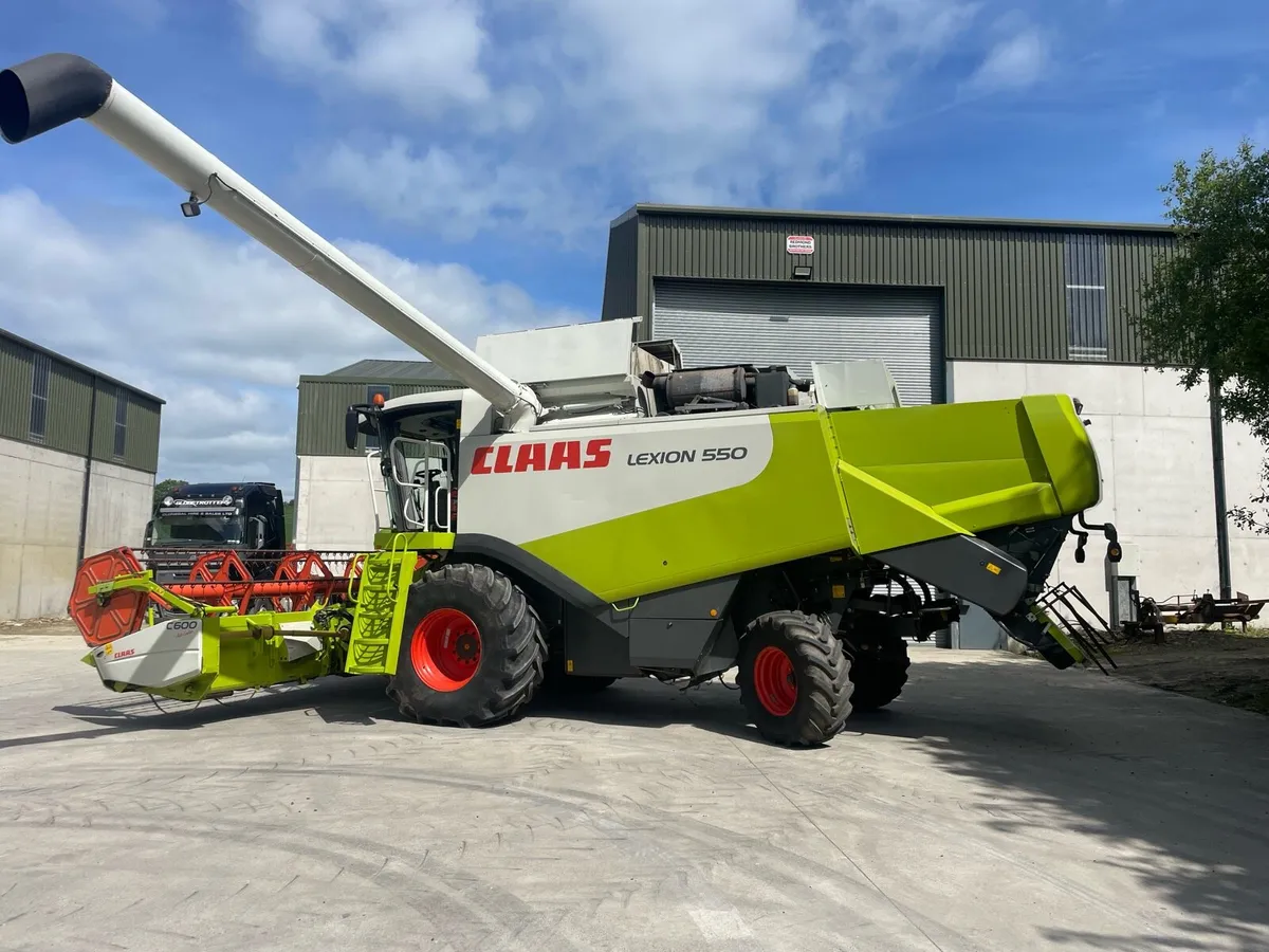 CLAAS LEXION 550 - Image 2