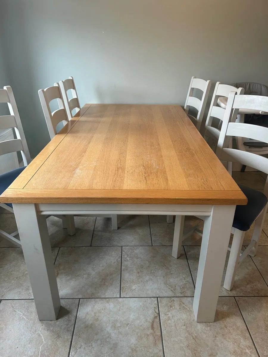 Table and Chairs - Image 1