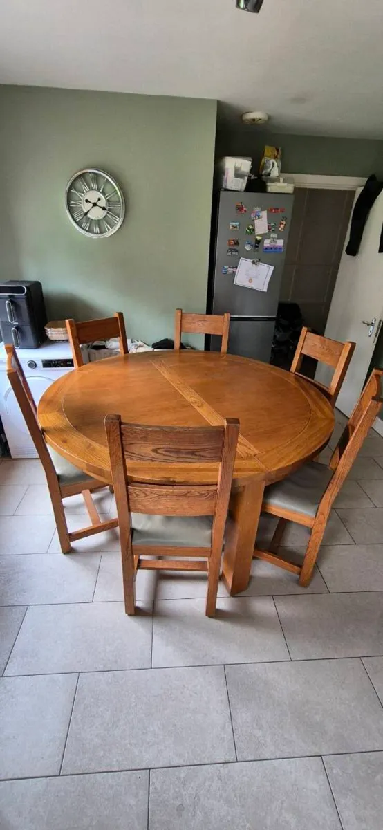 Kitchen table and six chairs - Image 1