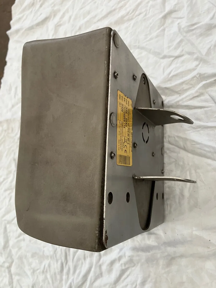 WEIGHBOX For Diet Feeders or Spreaders - Image 4