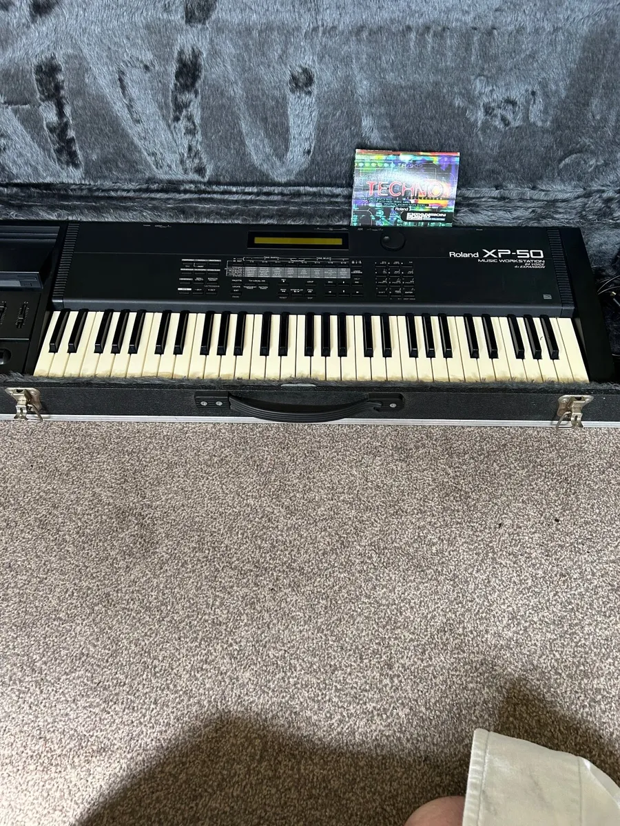 Roland XP-50 Workstation