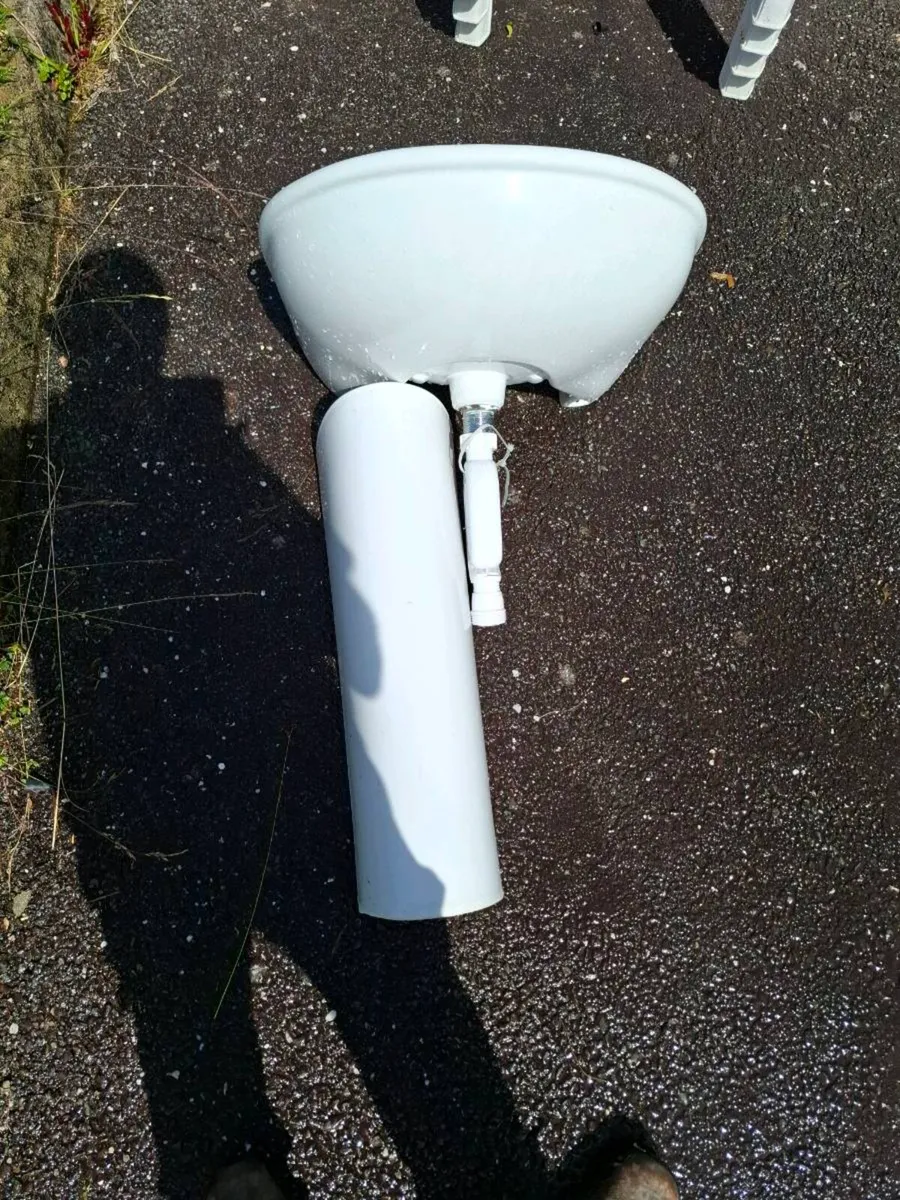 Hand basin - Image 2