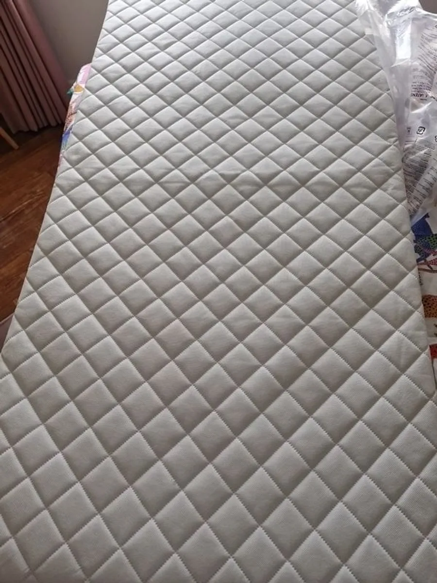 mamas and papas cot mattress - Image 2