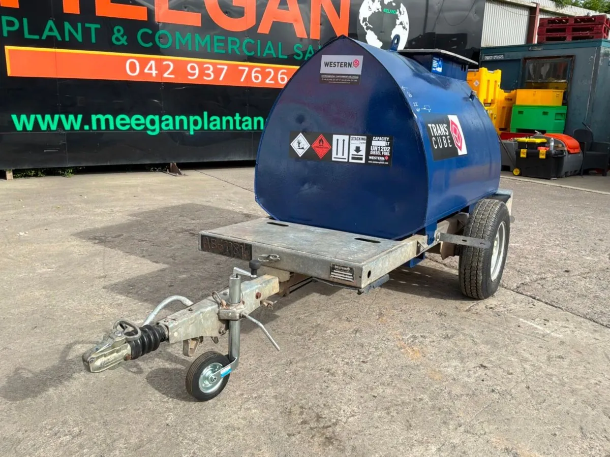 Western 950 litres single axle fuel delivery bowse - Image 3