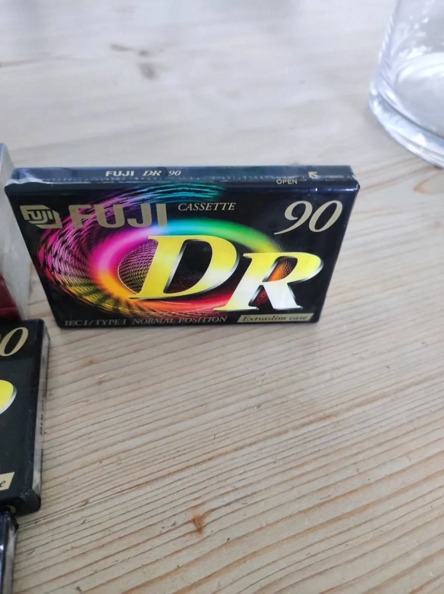 Cassette tapes - Image 2