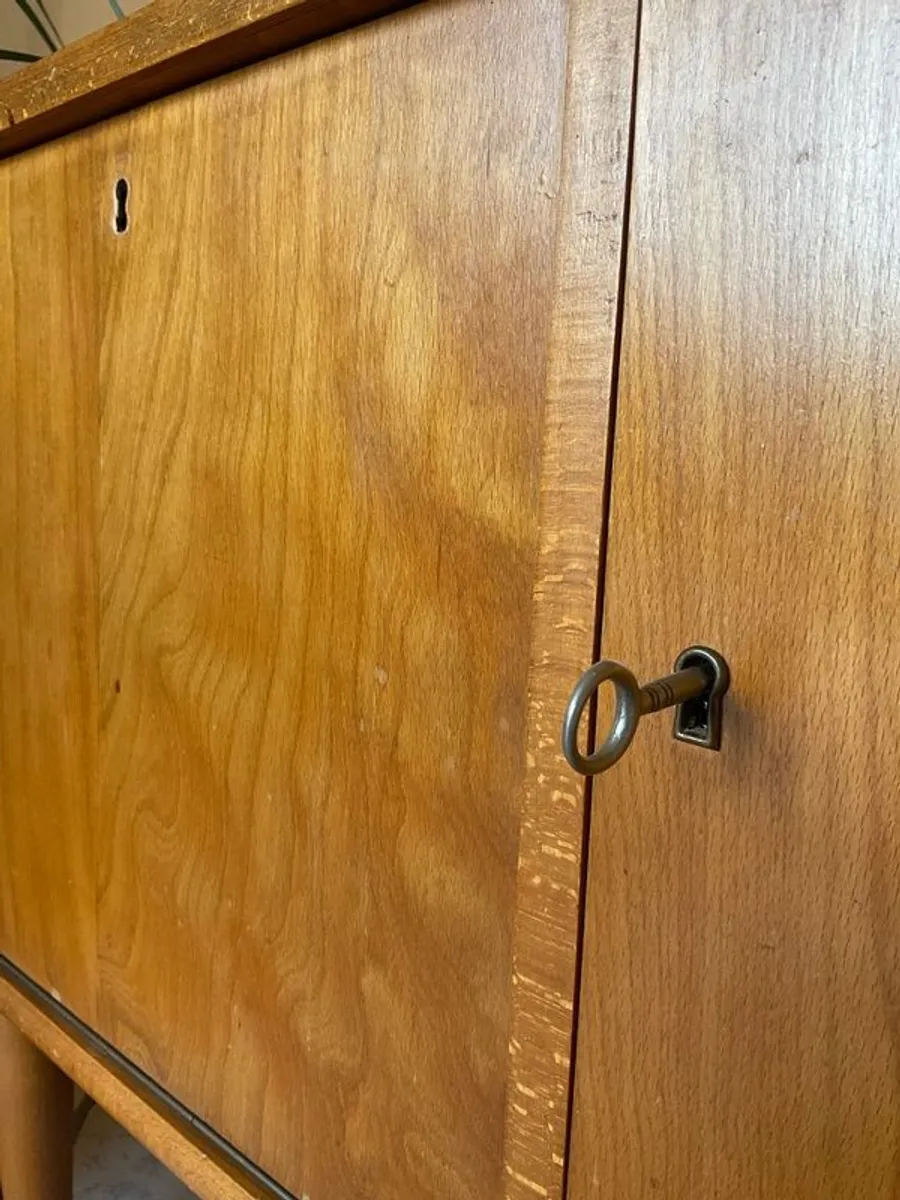 sideboard mid  century vinyl - Image 4
