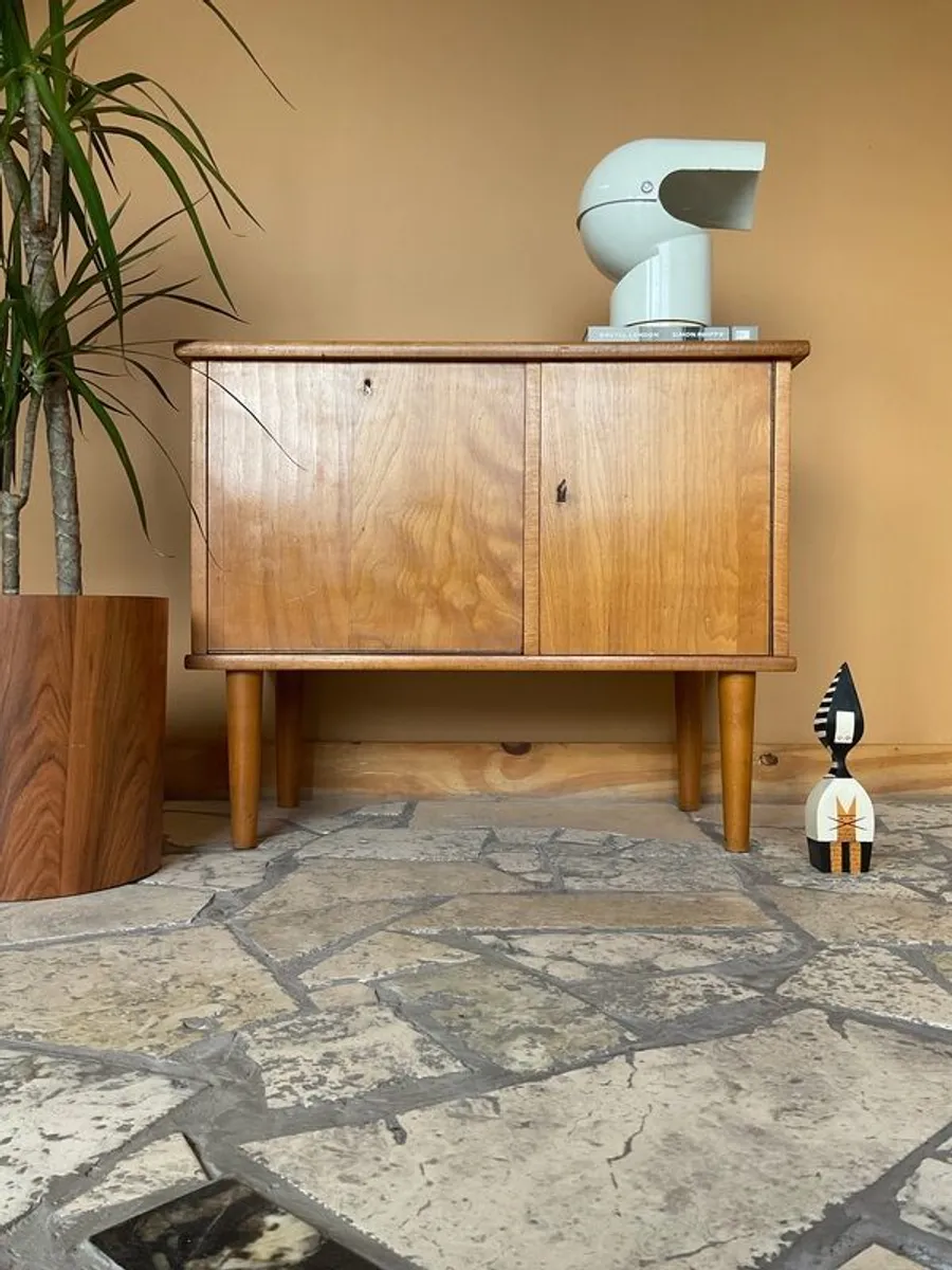 sideboard mid  century vinyl - Image 1