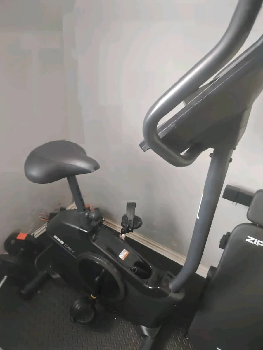 Electric exercise bike - Image 4