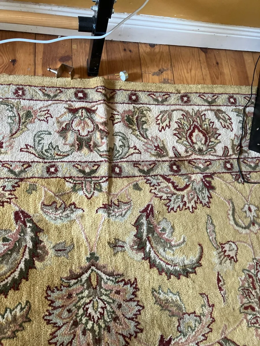 Real wool carpet, approx 8ft x 10ft - Image 2