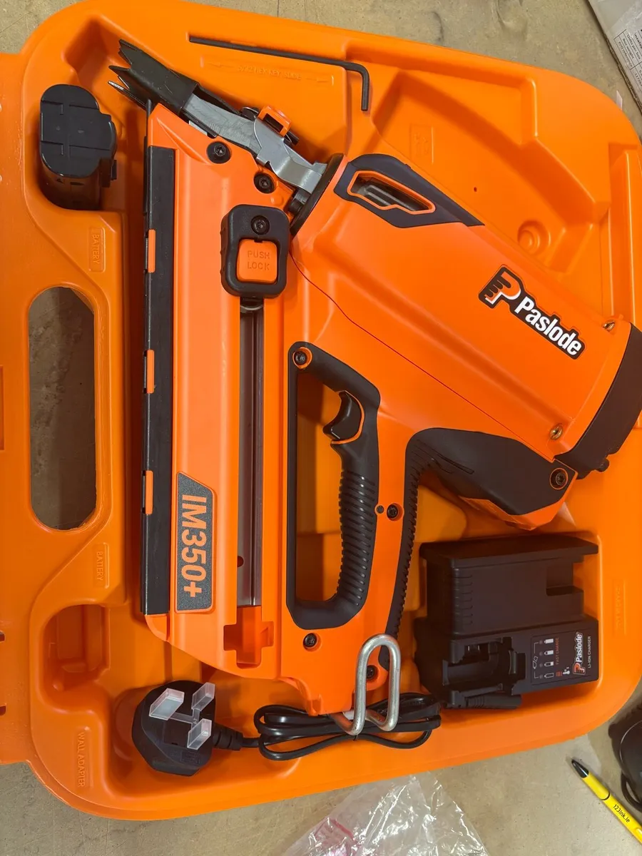 New type paslode im350 full kit - Image 1