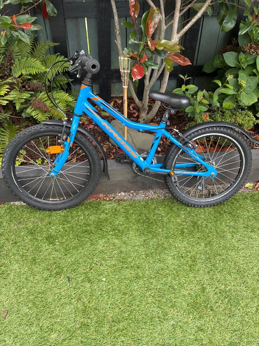 Kids Kross blue bike (Frame size 11) - Image 1