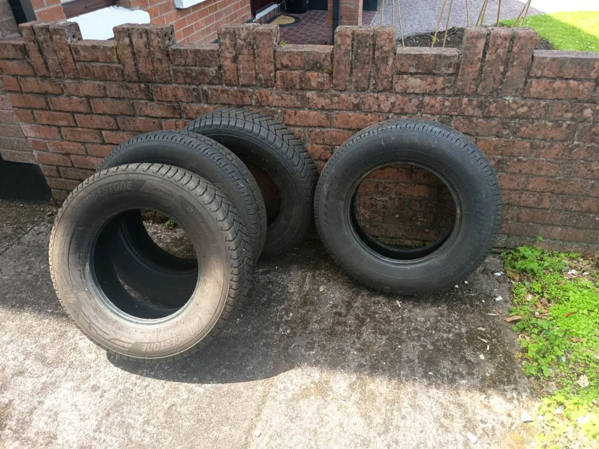 4 no. 215/75r16c winter tyres - Image 2