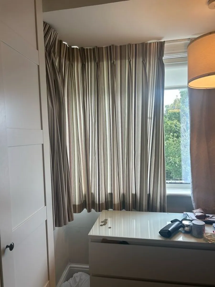 Handmade lined pleat Curtain - Image 1