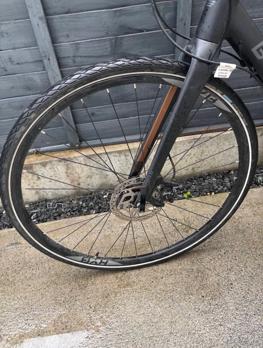 Boardman hybrid bike - Image 3