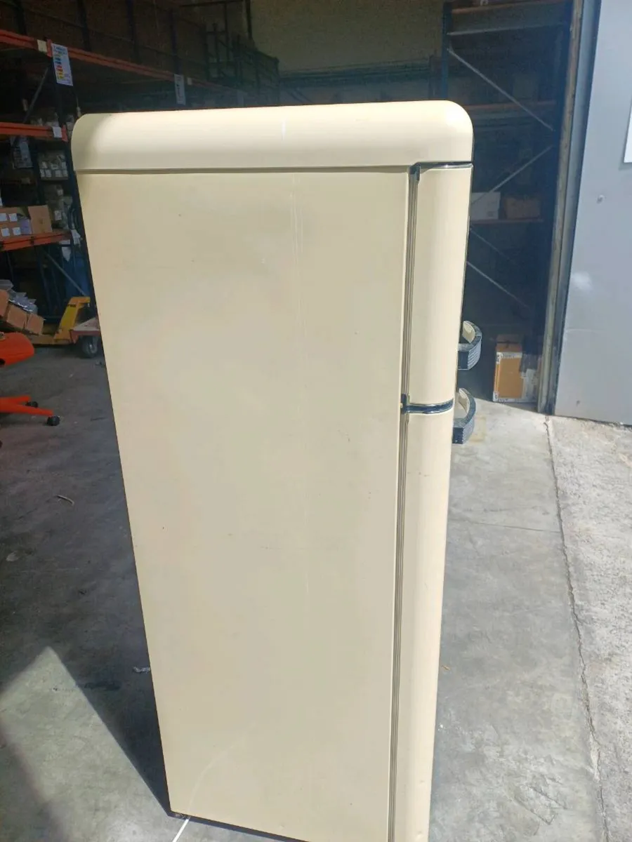 Fridge freezer swan - Image 3