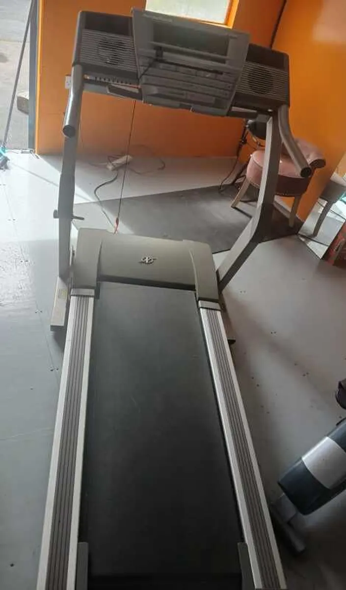 Gym Equipment - Image 4